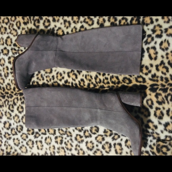 Vincent Camuto Boots - Picture 2 of 10